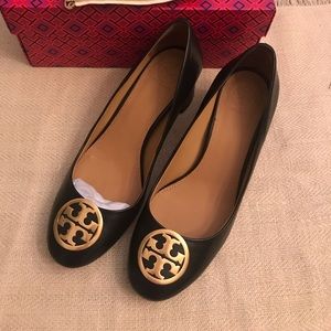 Tory Burch Black Pumps
